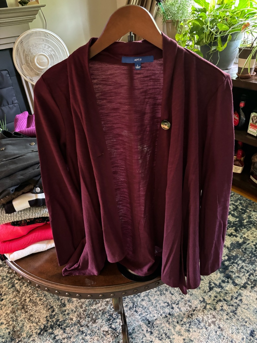 Apt. 9 Women's Burgundy Open-Front sweater with Accent Button